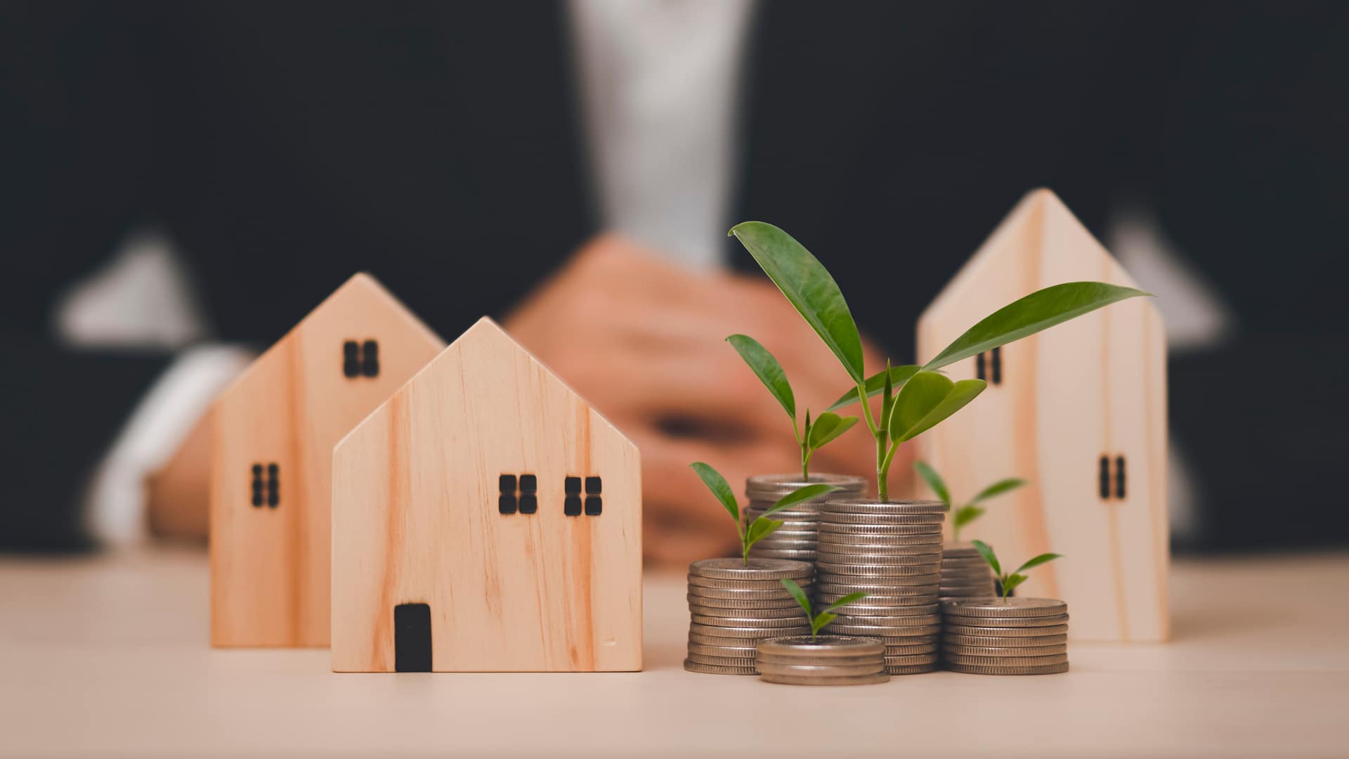 SCPI ou pierre papier : faire une simulation pour mieux investir