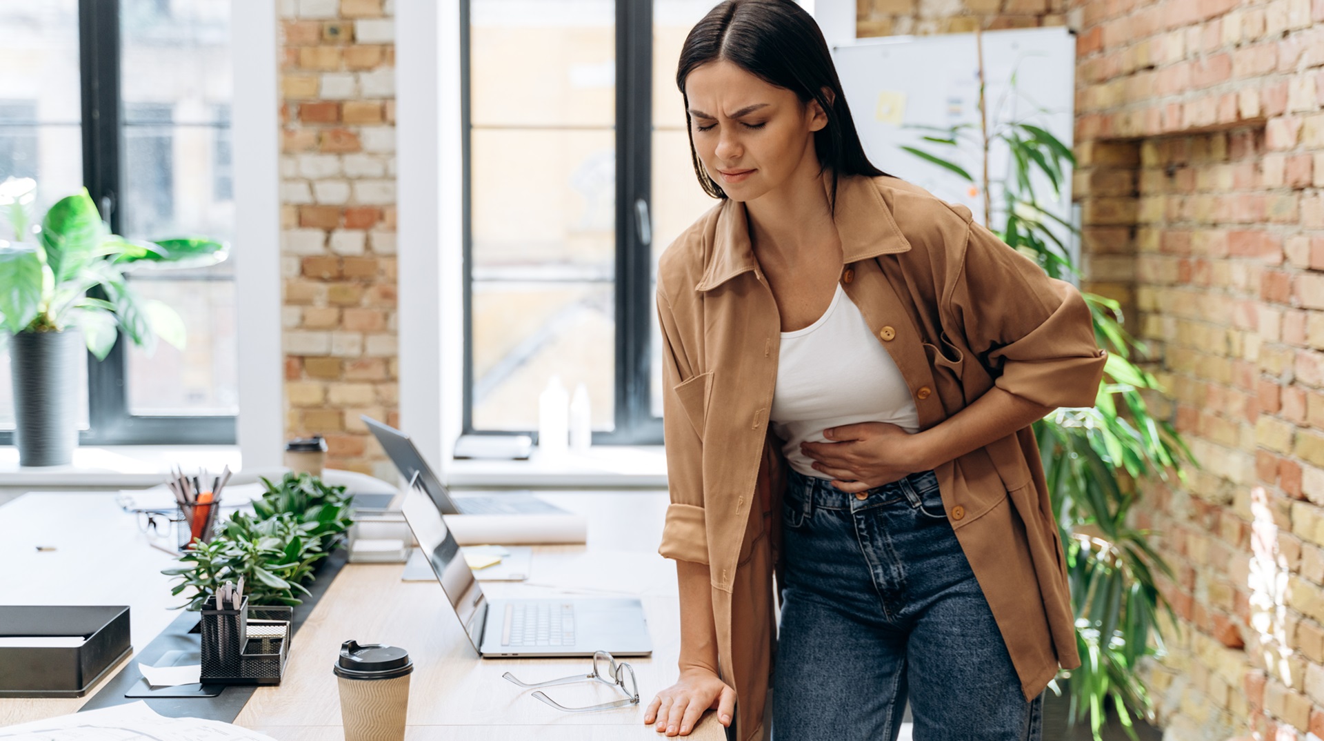 Lever le tabou de l’endométriose au travail, une nécessité pour la santé des femmes