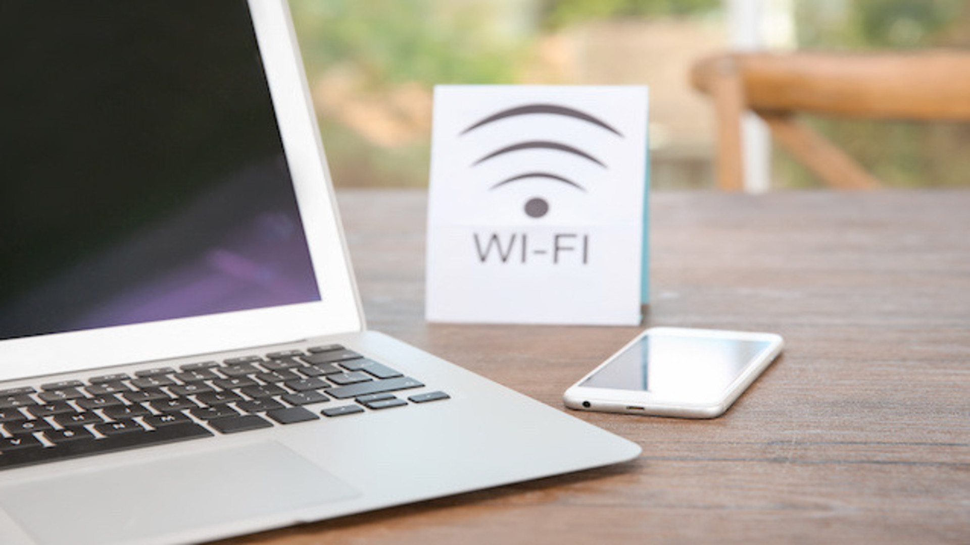 Wi-Fi haut débit dans les hôtels : Les avantages pour les clients et la gestion de l’établissement